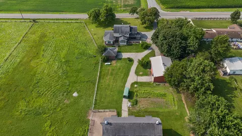 View/Area - 1504 E 153rd Ave, Crown Point, IN 46307 photo 3 of 24