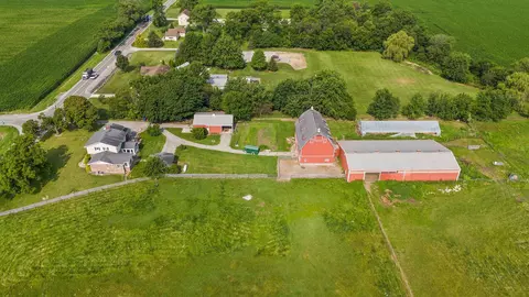 View/Area - 1504 E 153rd Ave, Crown Point, IN 46307 photo 1 of 24