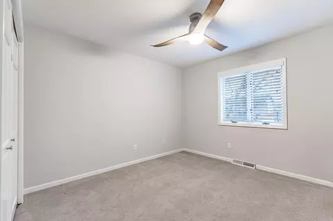 343 N Lillian St, Griffith, IN 46319 photo 16
