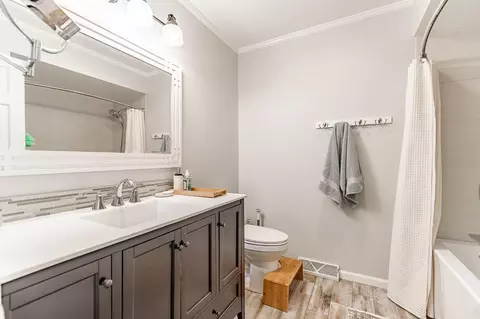 343 N Lillian St, Griffith, IN 46319 photo 17