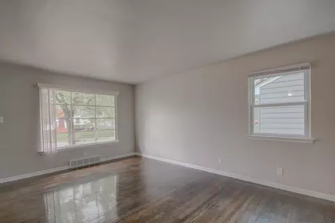 4346 E 11th Ave, Gary, IN 46403 photo 7