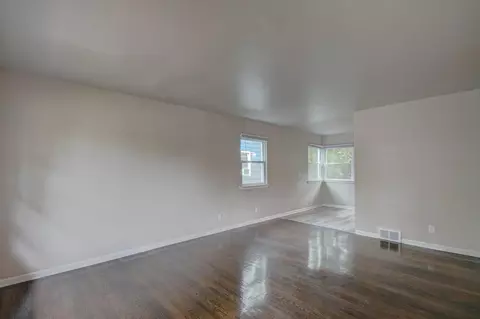 4346 E 11th Ave, Gary, IN 46403 photo 6