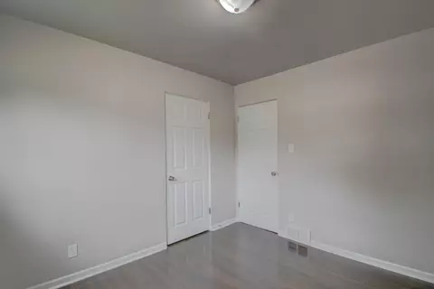 4346 E 11th Ave, Gary, IN 46403 photo 10