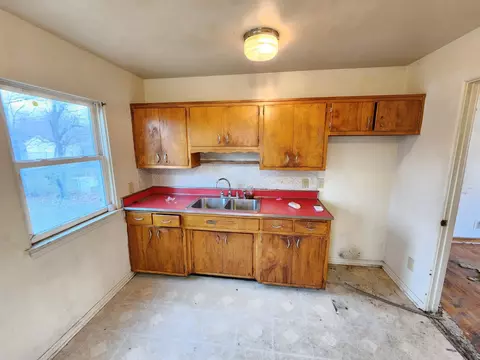 532 King St, Gary, IN 46406 photo 5