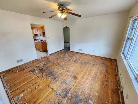 532 King St, Gary, IN 46406 photo 3