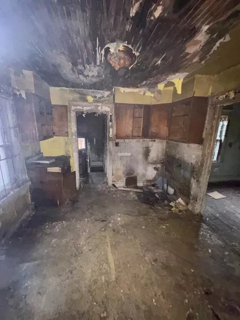 1532 Jackson St, Gary, IN 46407 photo 6