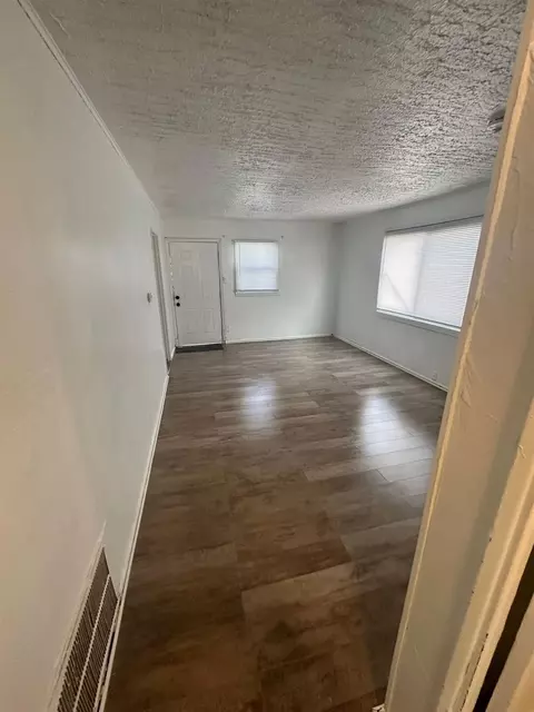 5323 W 3rd Ave, Gary, IN 46406 photo 4