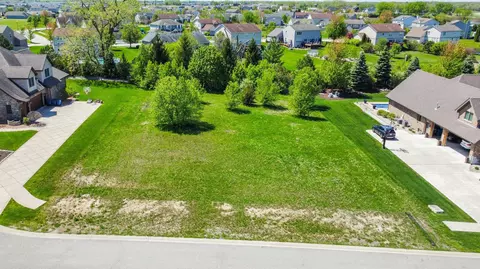 10162 W Wellington Ct, Dyer, IN 46311 photo 4