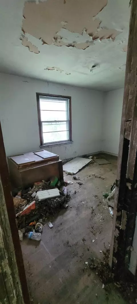 4424 Virginia St, Gary, IN 46409 photo 5