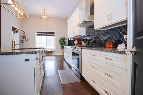 3054 Peacock Ln, Wheatfield, IN 46392 photo 15