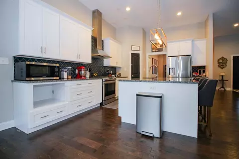 3054 Peacock Ln, Wheatfield, IN 46392 photo 11