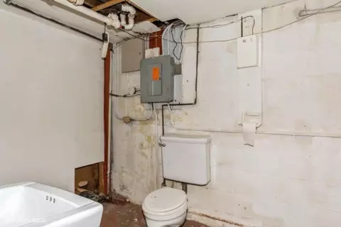 1358 Baker St, Gary, IN 46404 photo 11