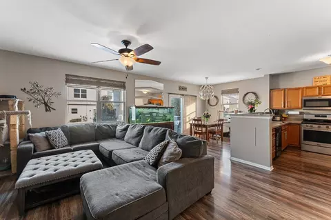 Living - 7524 E 112th Ave, Crown Point, IN 46307 photo 1 of 4