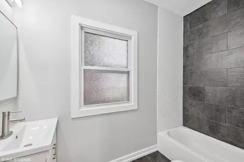 440 Rutledge St, Gary, IN 46404 photo 11