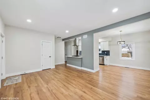 440 Rutledge St, Gary, IN 46404 photo 4