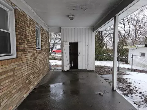 Exterior - 4025 E 10th Ave, Gary, IN 46403 photo 6 of 7