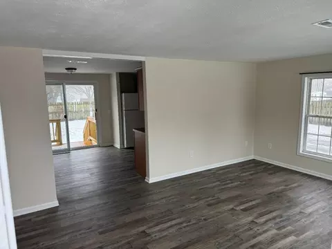 2797 E 1071 #10, De Motte, IN 46310 photo 5