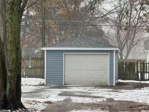 2797 E 1071 #10, De Motte, IN 46310 photo 3