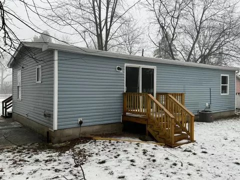 2797 E 1071 #10, De Motte, IN 46310 photo 4