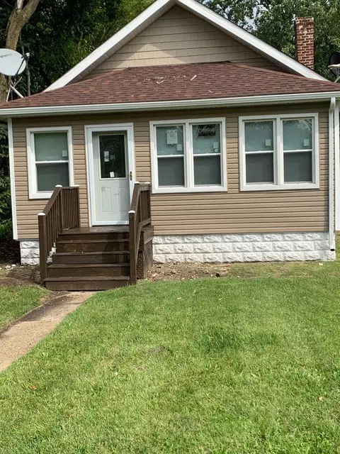 3863 Delaware St, Gary, IN 46409 photo 2