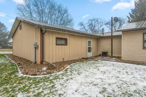 Exterior - 216 E Broadway St, Brook, IN 47922 photo 8 of 14