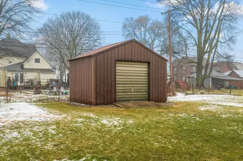 Exterior - 216 E Broadway St, Brook, IN 47922 photo 10 of 14