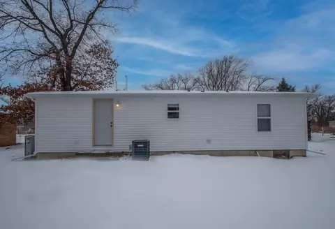 419-23 Hobart St, Gary, IN 46406 photo 3