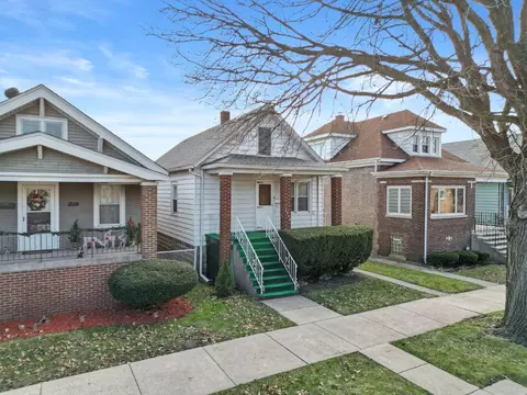 1222 120th St, Whiting, IN 46394 photo 3