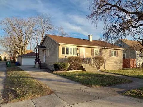 4115 Henry Ave, Hammond, IN 46327