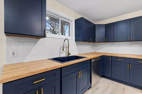 Kitchen - 4708 W 11th Ave, Gary, IN 46406 photo 3 of 6