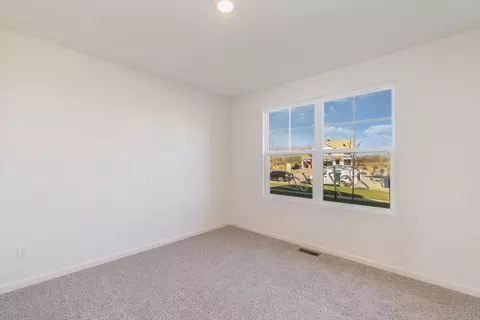 618 Ensign Pl, Hebron, IN 46341 photo 13