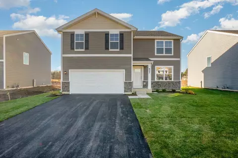 618 Ensign Pl, Hebron, IN 46341 photo 3