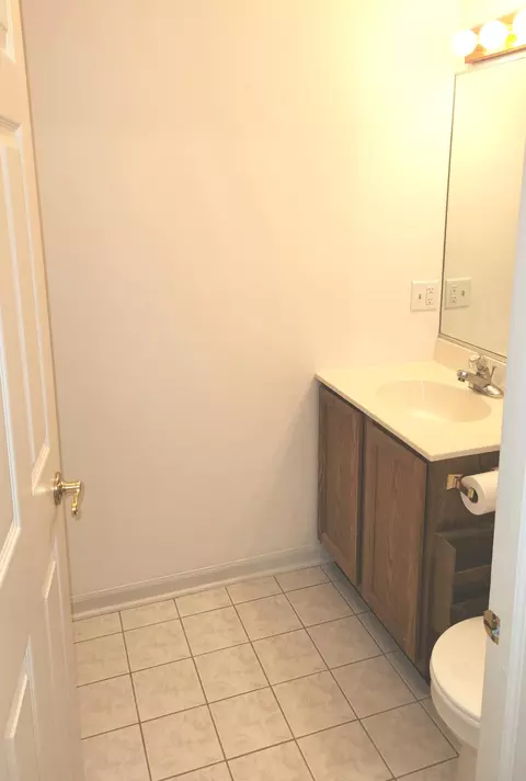 255 Heritage Dr, Dyer, IN 46311 photo 16