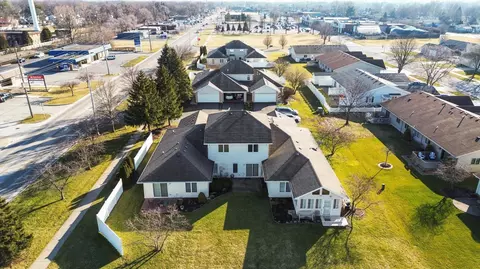 255 Heritage Dr, Dyer, IN 46311 photo 18