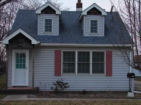 7614 New Hampshire Ave, Hammond, IN 46323