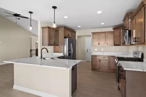 14032 Blue Sky Ct, Dyer, IN 46311 photo 14