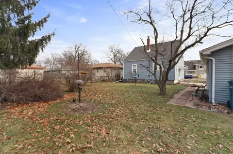 410 N Jay St, Griffith, IN 46319 photo 5