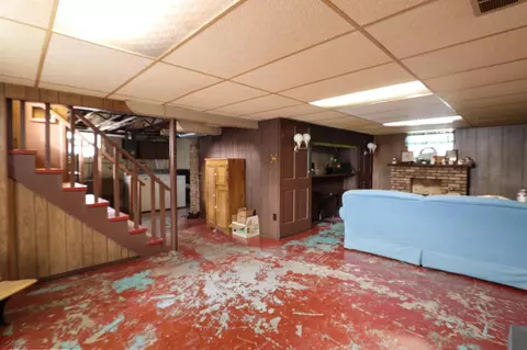 410 N Jay St, Griffith, IN 46319 photo 16