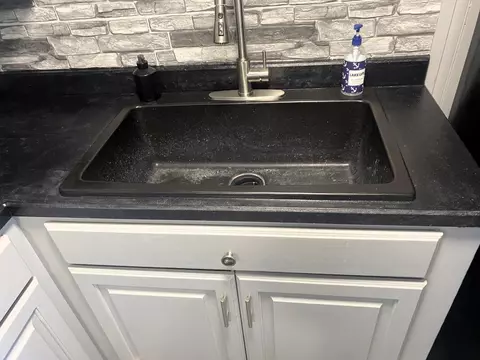 Kitchen - 6972 E 150, Kewanna, IN 46939 photo 3 of 3