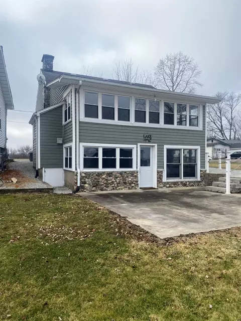 Exterior - 6972 E 150, Kewanna, IN 46939 photo 2 of 4