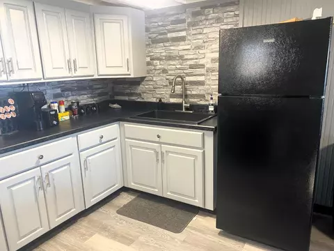 Kitchen - 6972 E 150, Kewanna, IN 46939 photo 2 of 3
