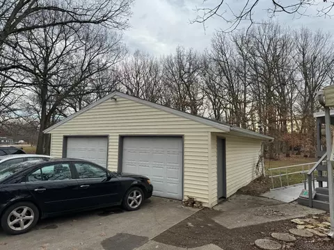 4181 Heritage Dr, Wheatfield, IN 46392 photo 5