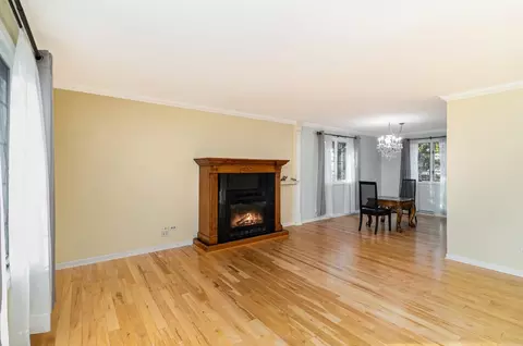 Living - 2326 Flint Ct, Dyer, IN 46311 photo 1 of 6