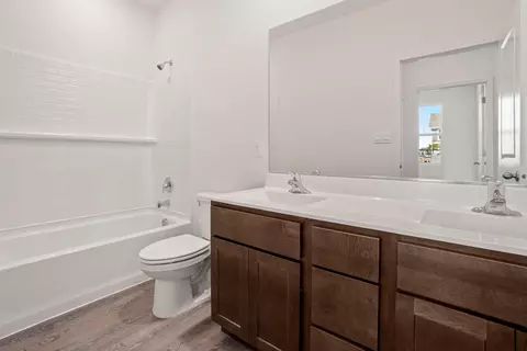 Bath - 7595 W 103rd Pl, Crown Point, IN 46307 photo 1 of 4