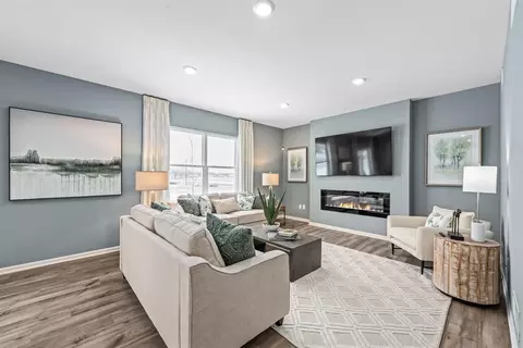 Living - 3927 Brander Dr, Valparaiso, IN 46383 photo 1 of 2