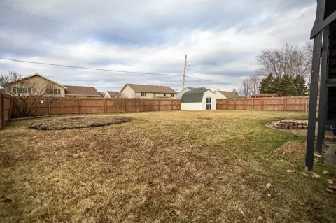 848 Apache Ln, Lowell, IN 46356 photo 10