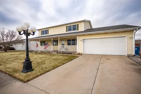 848 Apache Ln, Lowell, IN 46356 photo 2