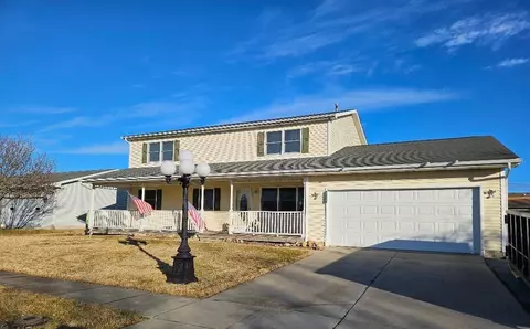 848 Apache Ln, Lowell, IN 46356 photo 1