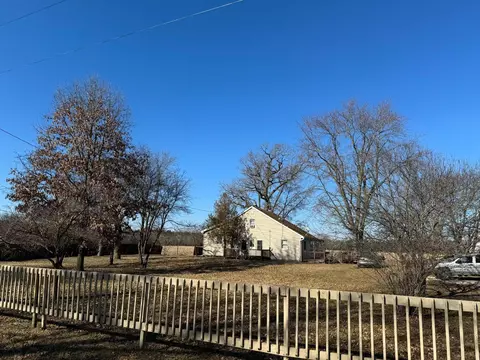 744 E 1275, Wheatfield, IN 46392 photo 2