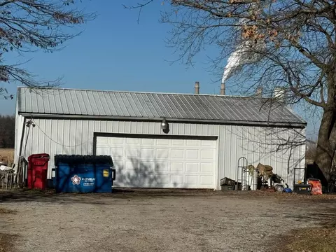 744 E 1275, Wheatfield, IN 46392 photo 4